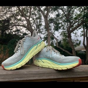 Hoka One One